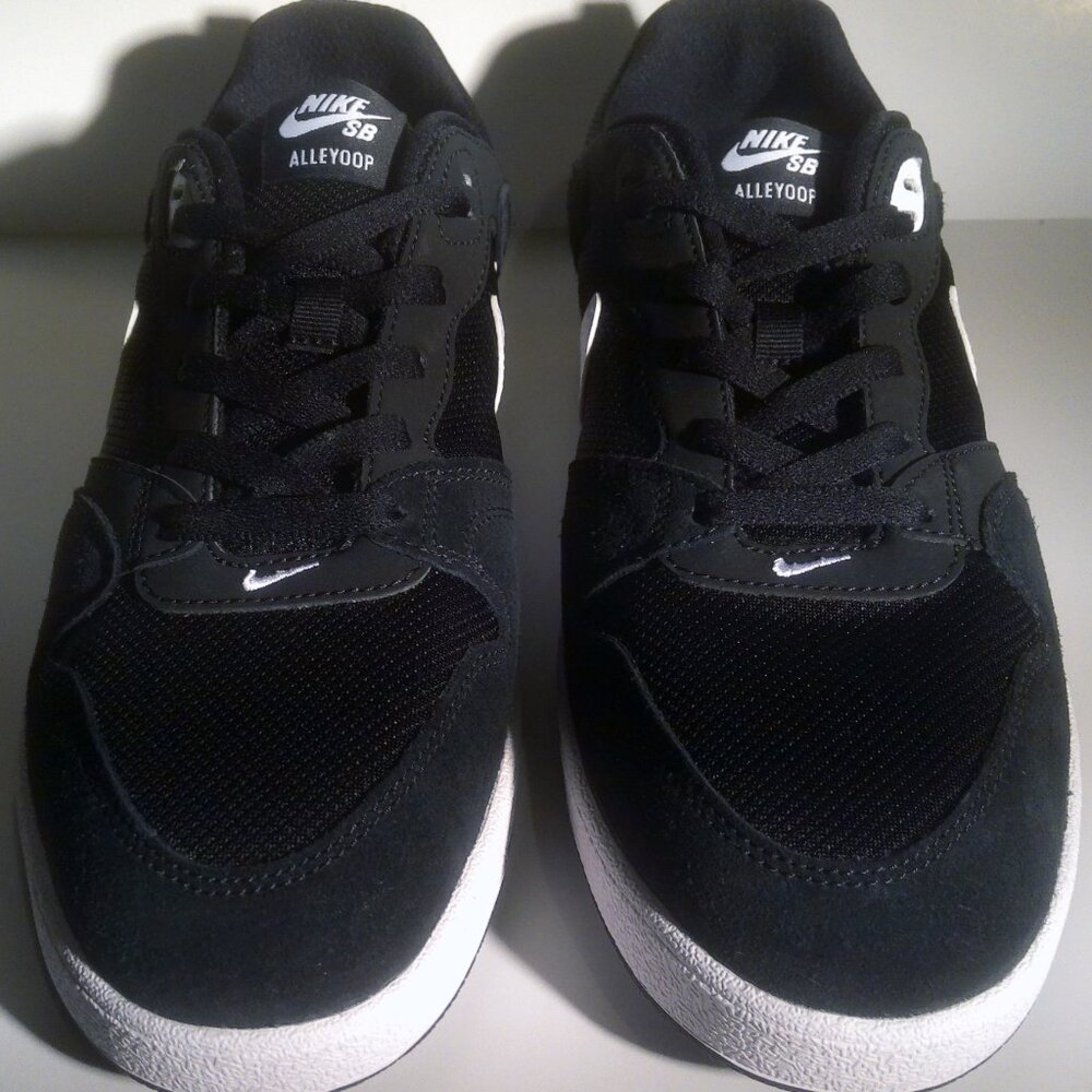 Size 13 - Nike ALLEYOOP SB Black White New in box Retail $75